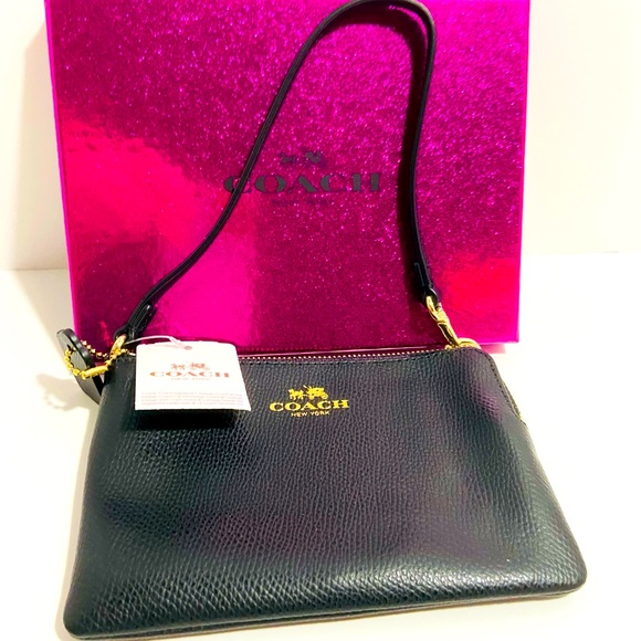 COACH Handbags - 🆕COACH-Brand New COACH Wristlet you are going to love.Cute and stylish in black